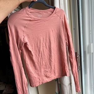 NWT Old Navy Dusty Pink Long Sleeve Active Top